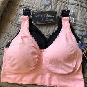 Brand New Marilyn Monroe 2pack Lounge Bras